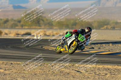 media/Jan-10-2025-CVMA Friday Practice (Fri) [[489e0da257]]/Group 3 and NRS/Mock Race and Group Photo/